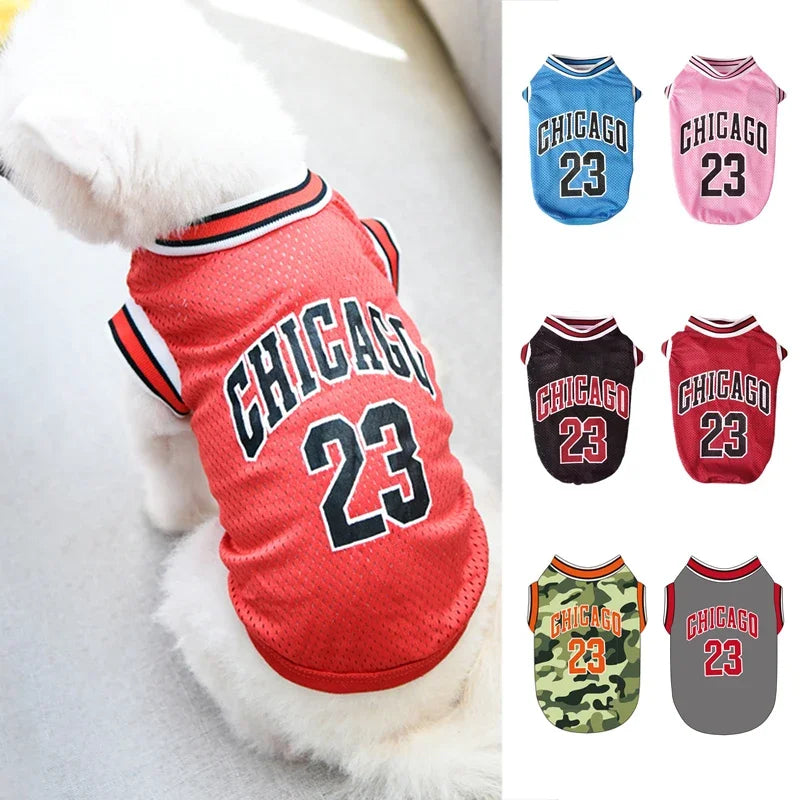 Roupa esportiva para cães estilo basquete